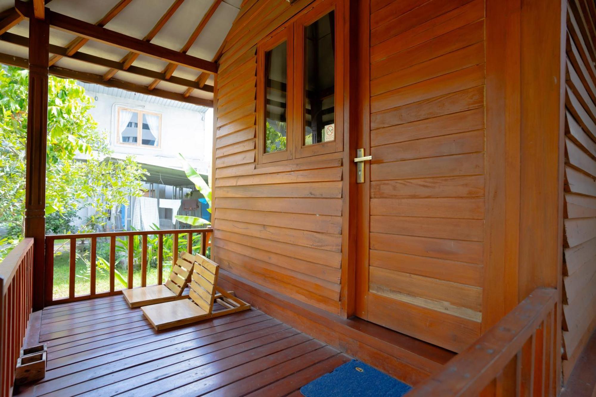 Reddoorz Syariah Near Lombok Epicentrum Mall होटल